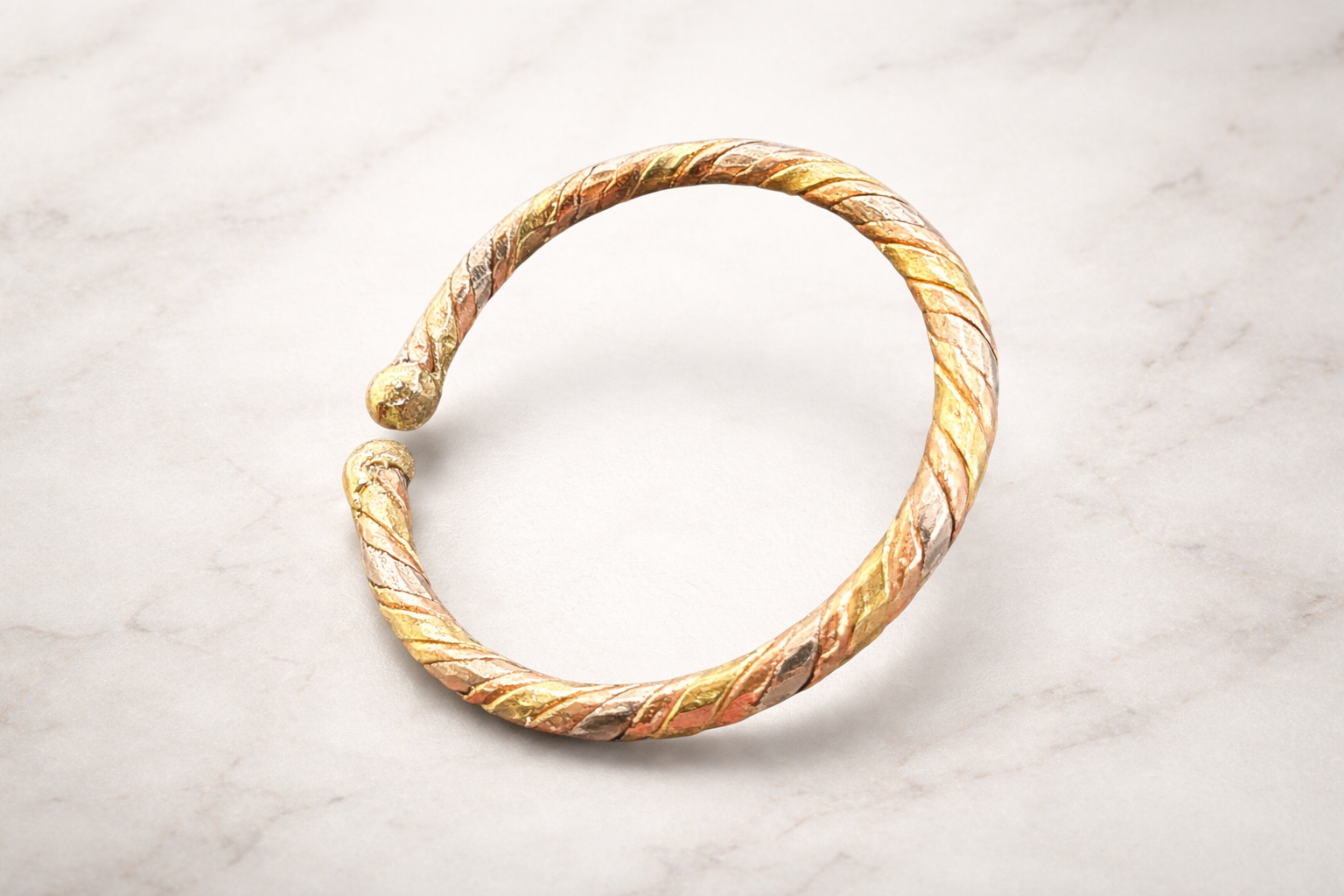 Bracelet de Protection aux trois métaux