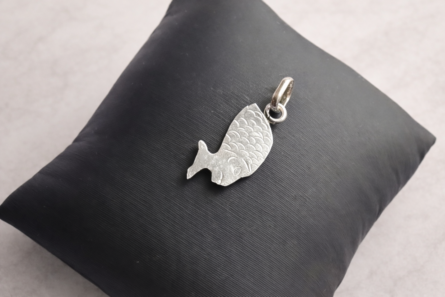 Pendentif Attache Foulard