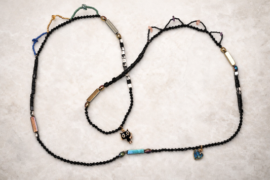 Jaljali ou ceinture de perles noir