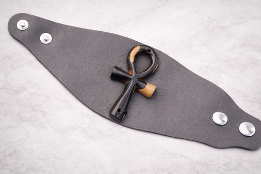 Manchette Ankh Cuir ébène gris foncé